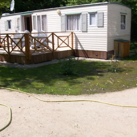 Mobilhome 2 Calme Et Tranquilite Кемпинг *